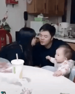 1000048305.gif 1785855261_db90868f69a5e5c68d60.gif