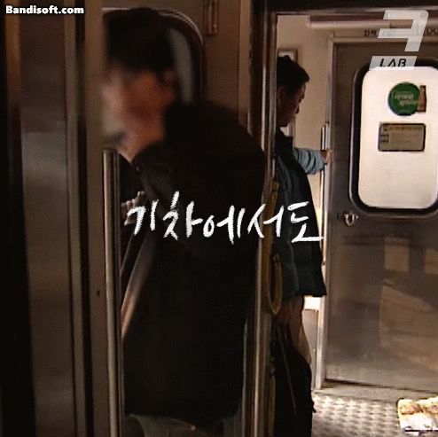 1000049173.gif 1786341860_d87b01d6cddcd17e02b6.gif
