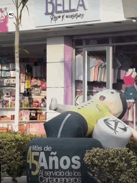 1787916900_bdc1080df0a40a967f73.gif