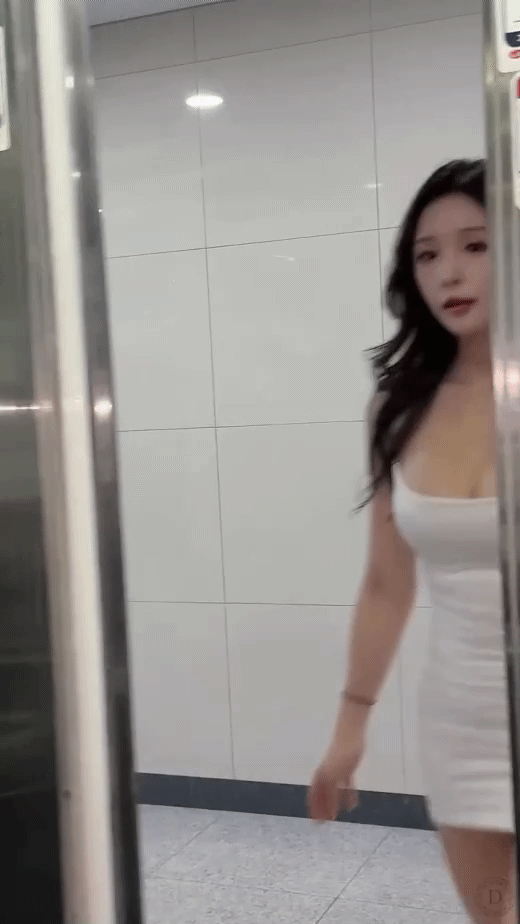 1788583576_d318cd2c1d1a8f102186.gif