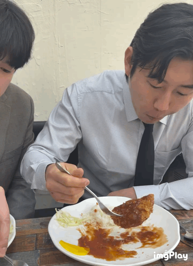 1790046692_a95a956fc71ca1912cd5.gif
