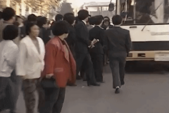 1790126518_bc78bdeafd5f9e826d04.gif