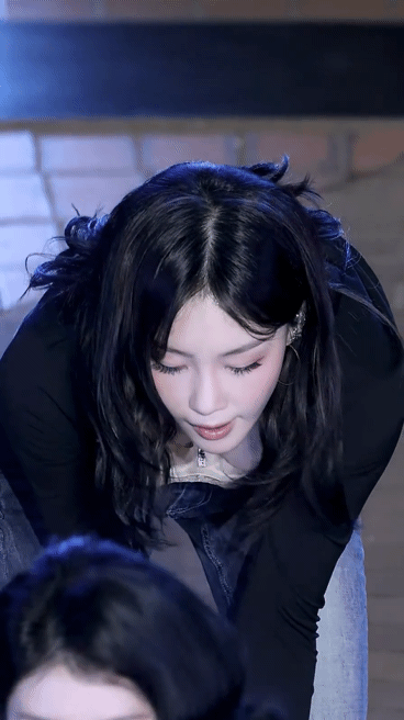1790137212_3f483db4aee66e543e05.gif