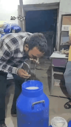 1790484932_4401595785a5bccf2500.gif
