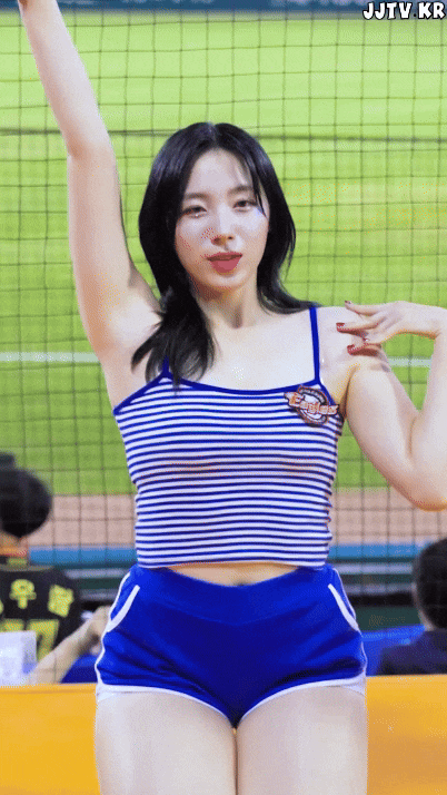 1790609550_182f88bba4320129e9d3.gif