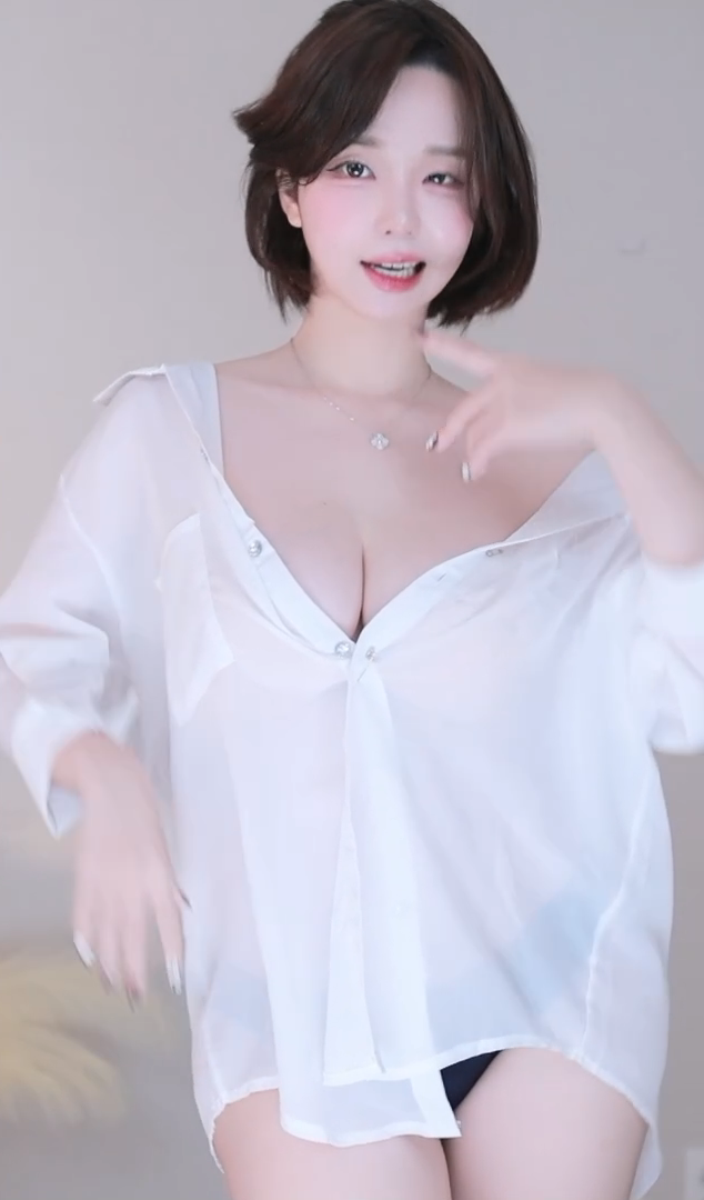 1792250954_c3d515f16aea14dc876e.png