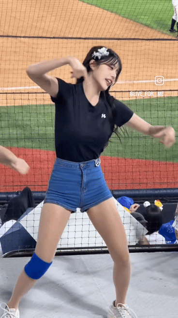1000025520.gif 1781576739_e0046a549af3745dca1a.gif