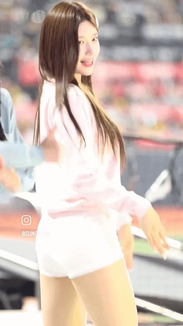 1781901747_22279f602e2e1944c62e.gif