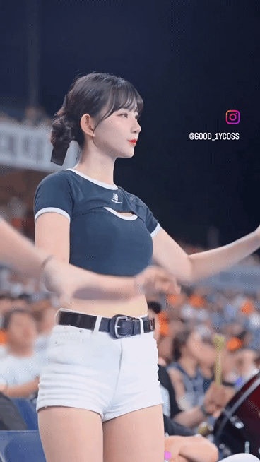 1783327202_6e3946120de7cc5bda95.gif