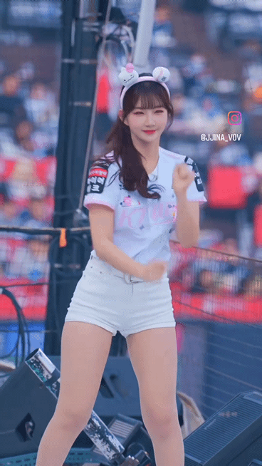 1783889419_bec7aded17558ff041ea.gif