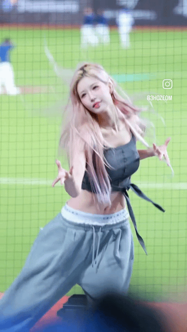 1786651930_77ce5fa9a4fcc3345bd6.gif