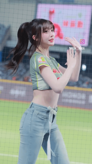 1787190012_283d72e98f22ea0d588f.gif