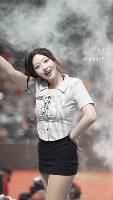 1787660262_7b258abde0502d496362.gif