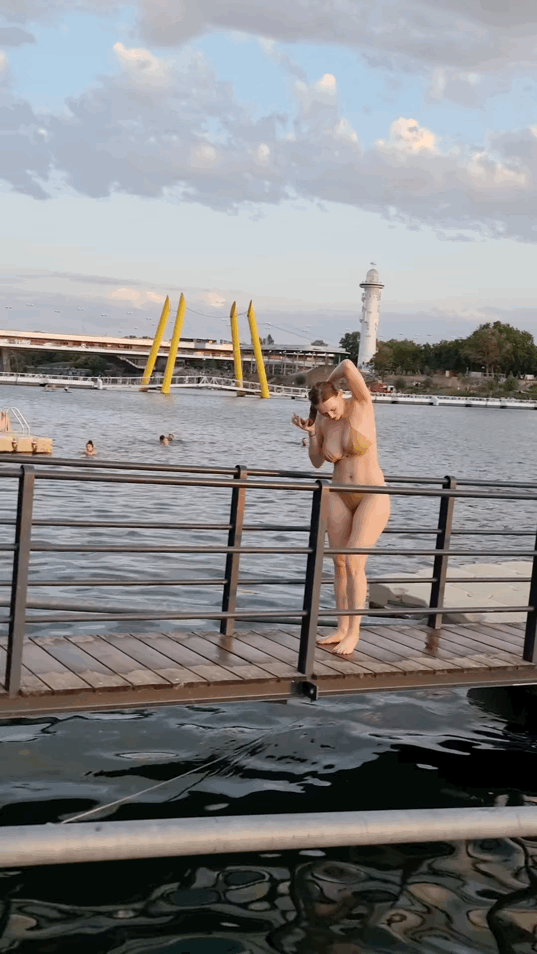 1788469475_99c43e82dd99e1f7c1b0.gif