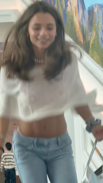 IMB_1XhTj1.gif 1789867219_958f26743c1f52466f8d.gif