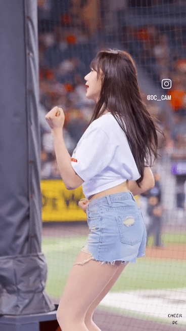 1790085691_5acba66c55835d53a996.gif