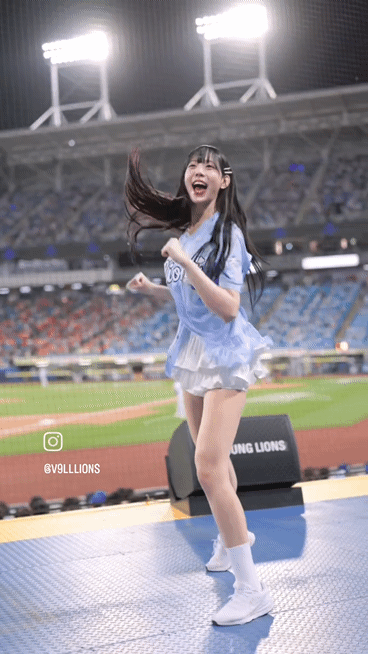 1790851620_bbf085a40b5b53e99891.gif