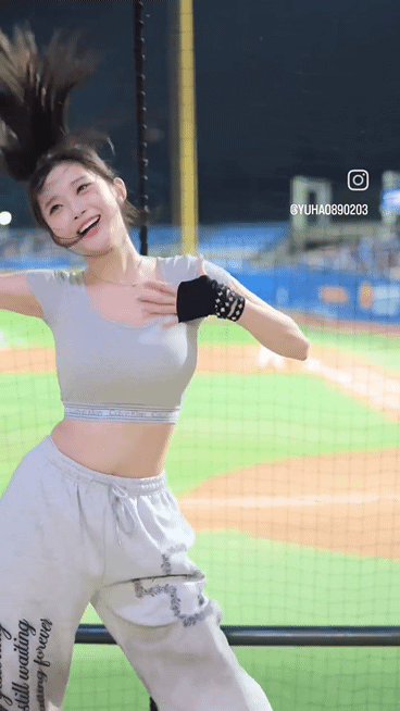 1791205372_5c147d91a4a81c8d8e39.gif
